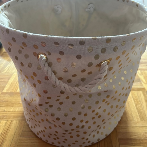 Gold polka dot storage basket - Picture 1 of 2